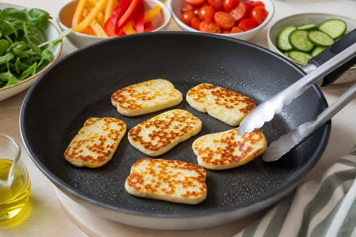 Halloumi Pepper Salad Boxes cooking step 2: Start cooking.