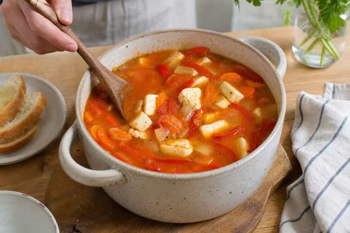 Halloumi Pepper Soup Pots cooking step 4: Bring it together.