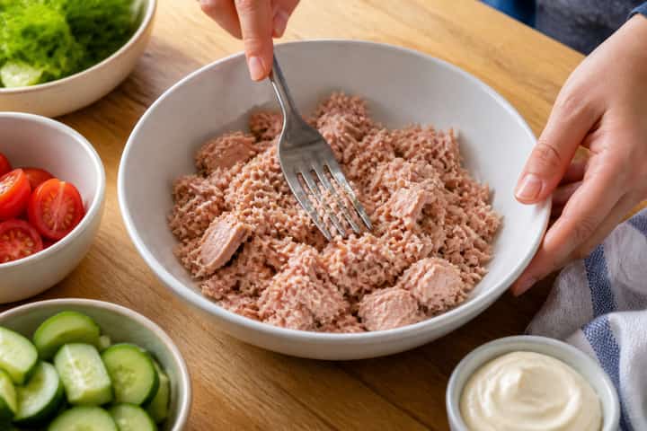 Tuna Mayo Salad Boxes cooking step 2: Start cooking.
